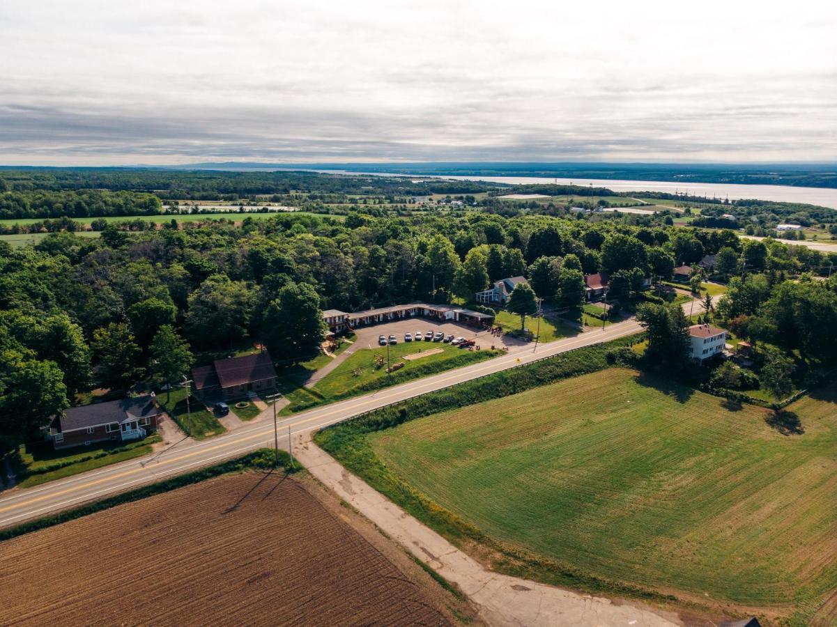 Motel Ile D'orleans Sainte-Petronille